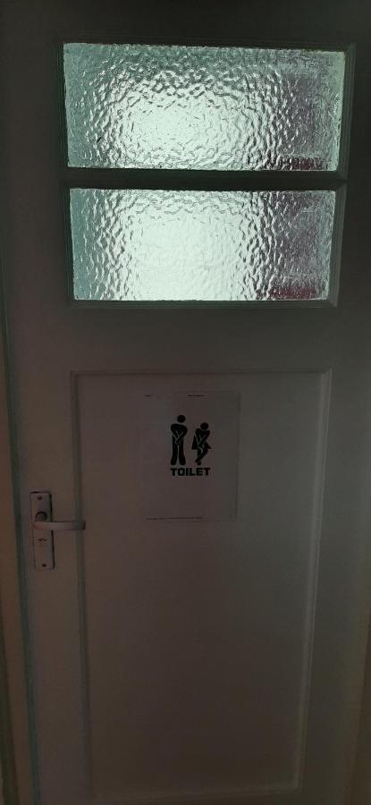 Nicole, Not For Parties, Not A Hotel, Room With Shared Bathroom, No Kitchen Amsterdam Zewnętrze zdjęcie